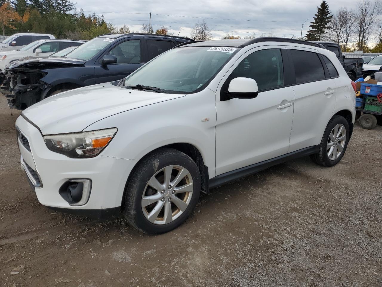 2015 MITSUBISHI RVR