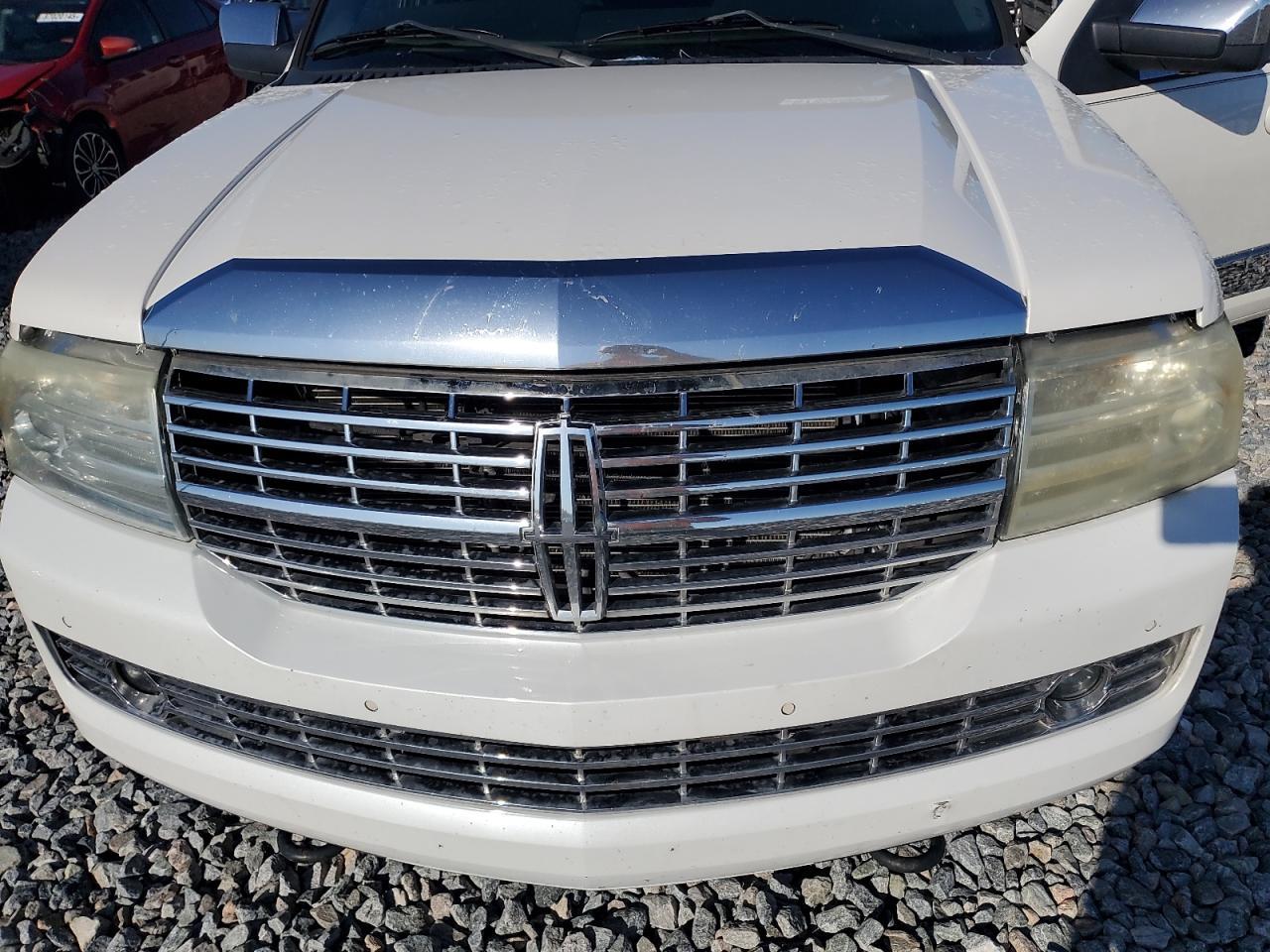 2012 LINCOLN Navigator
