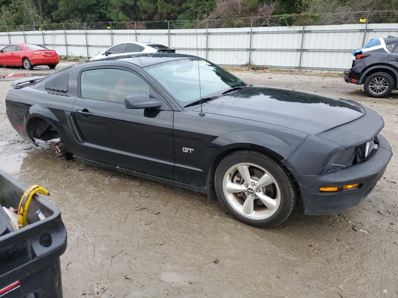 2006 FORD MUSTANG