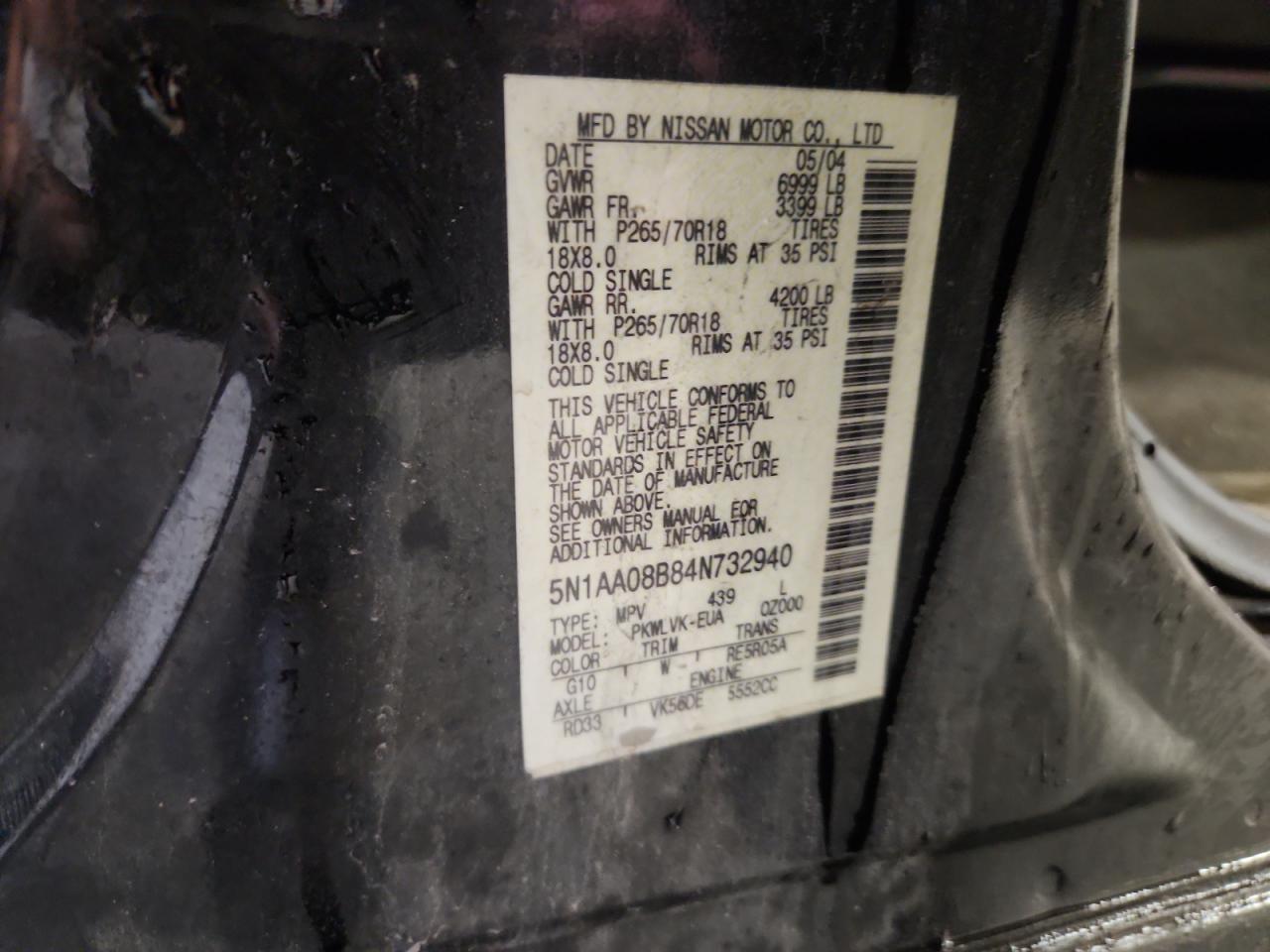 2004 NISSAN Armada