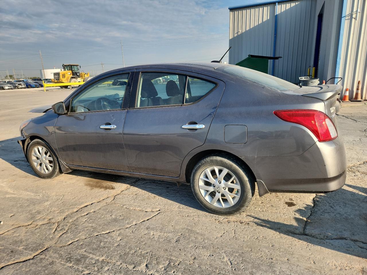 2019 NISSAN VERSA