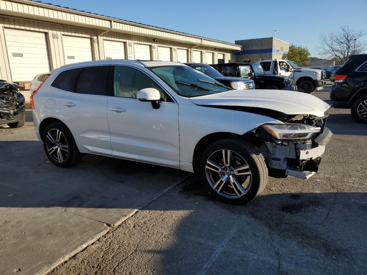 2018 VOLVO XC60
