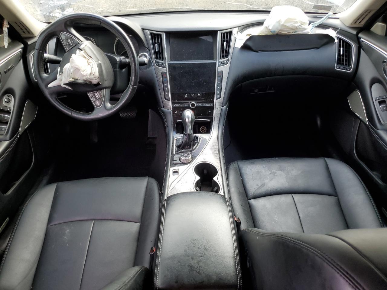 2017 INFINITI Q50