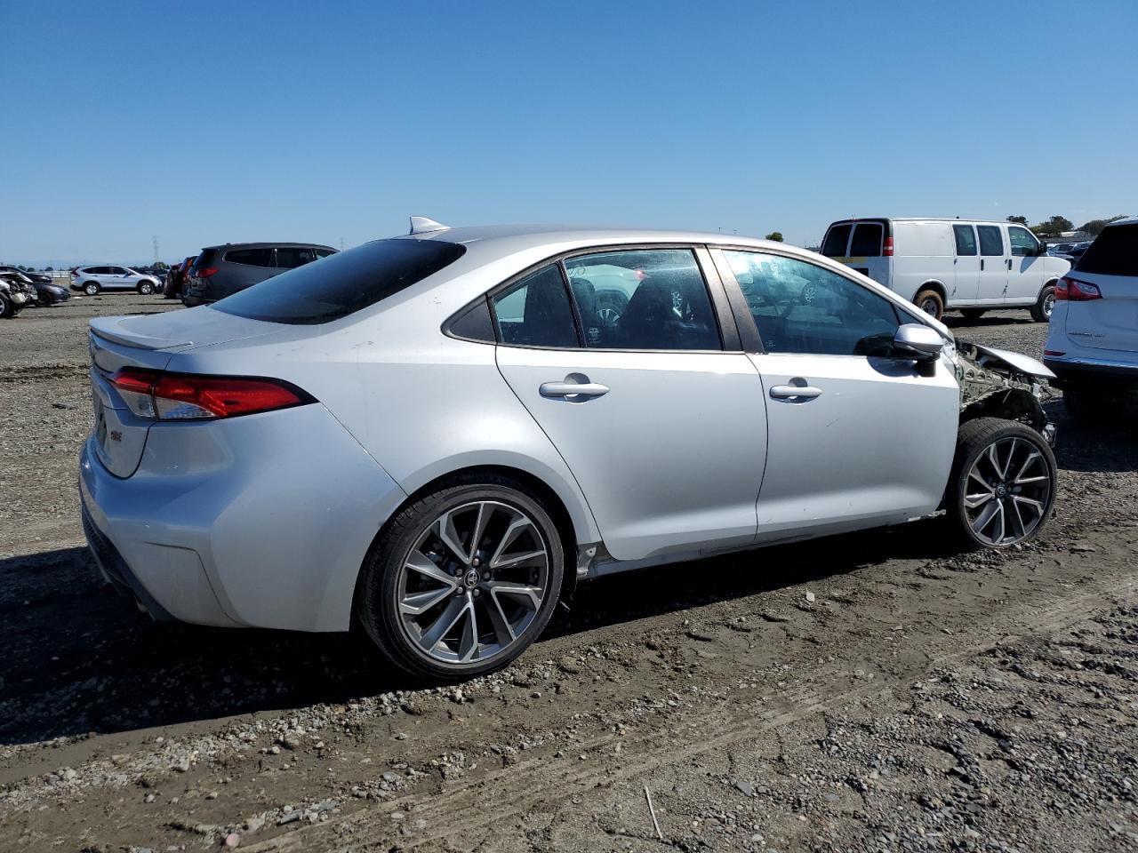 2022 TOYOTA COROLLA