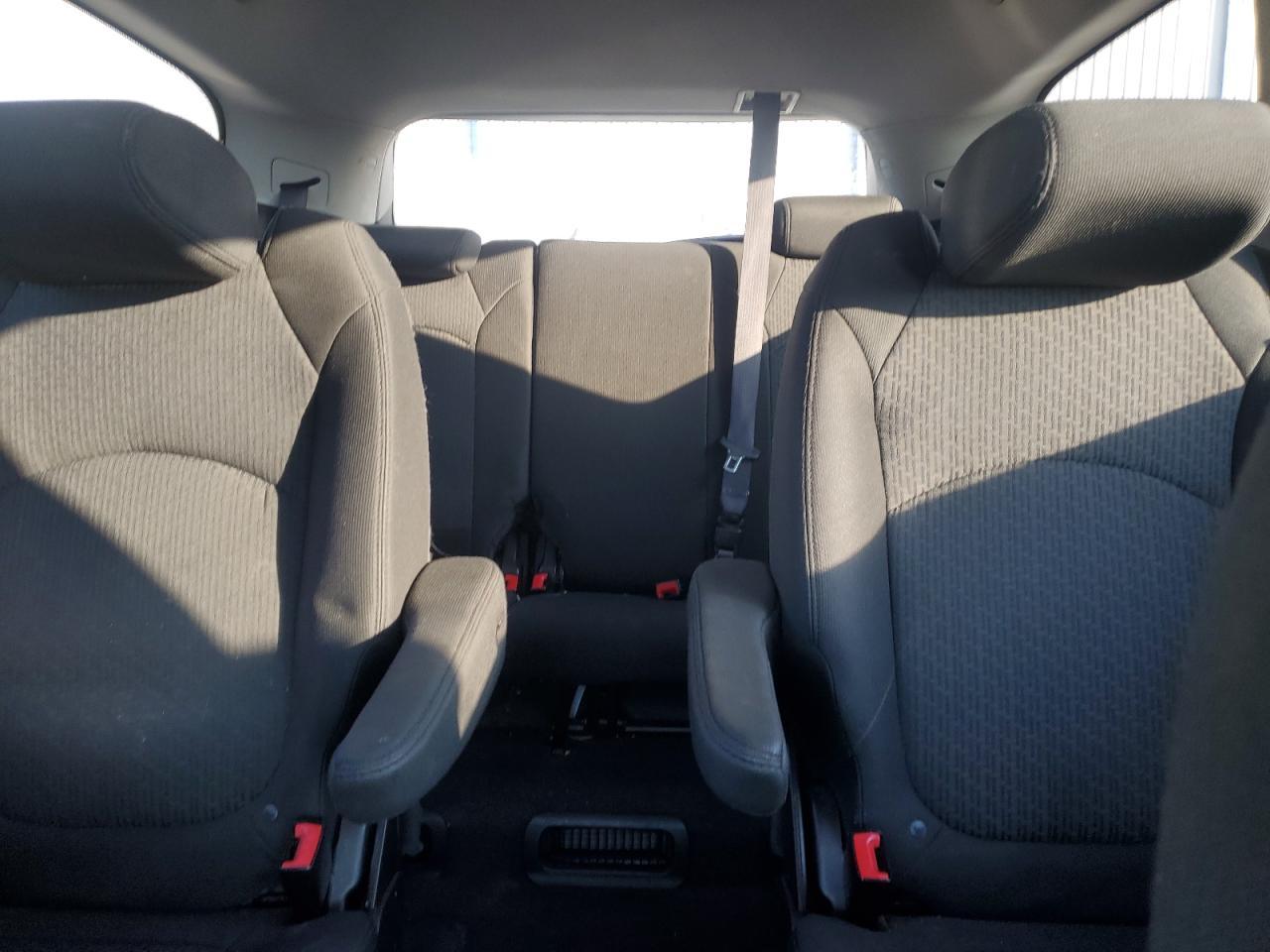 2011 CHEVROLET TRAVERSE