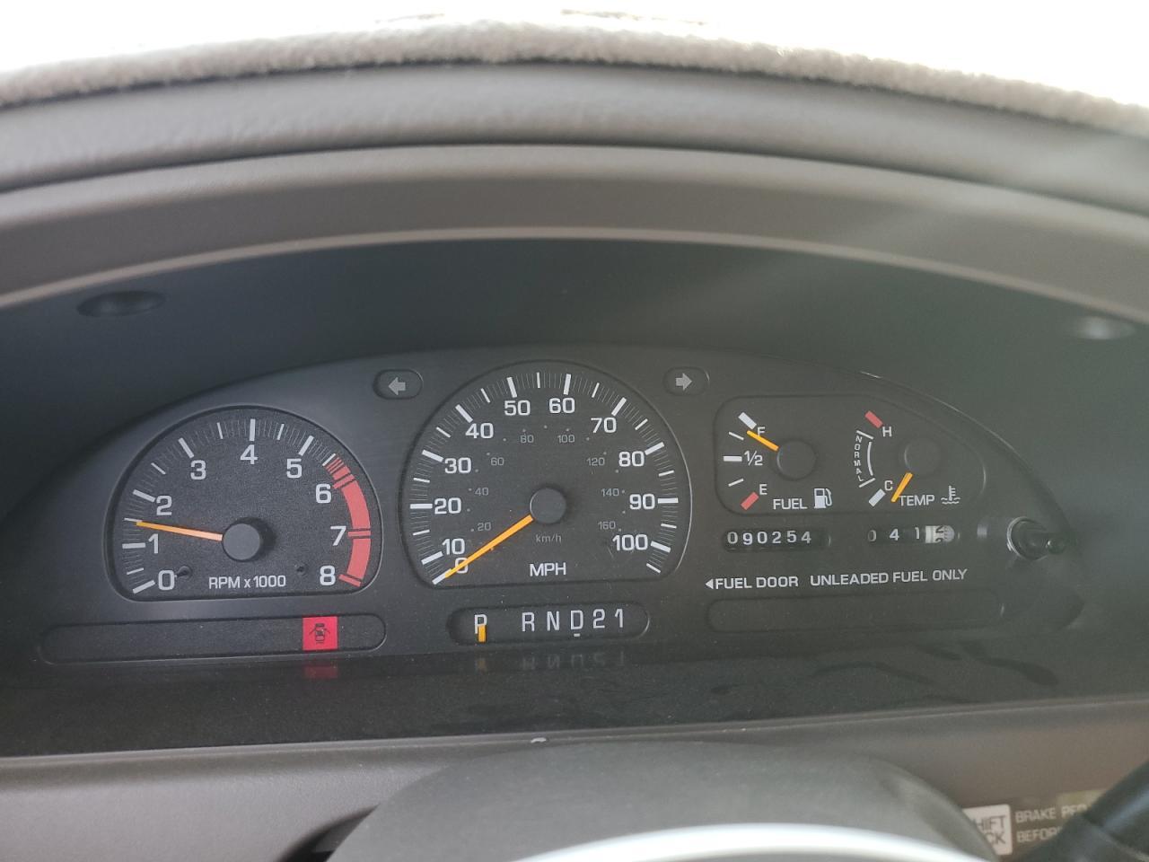 2000 NISSAN Quest