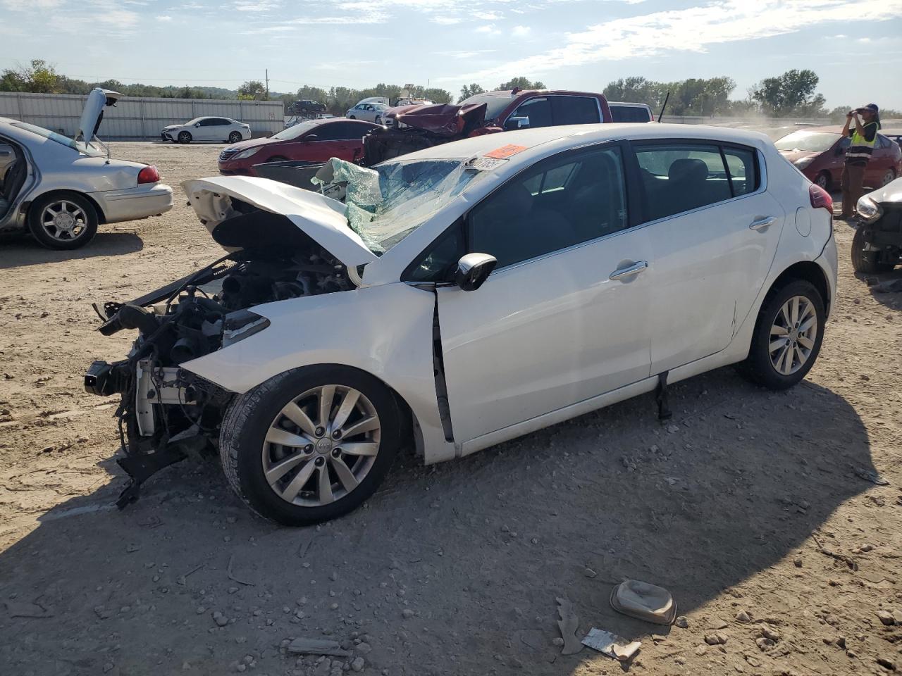 2015 KIA FORTE