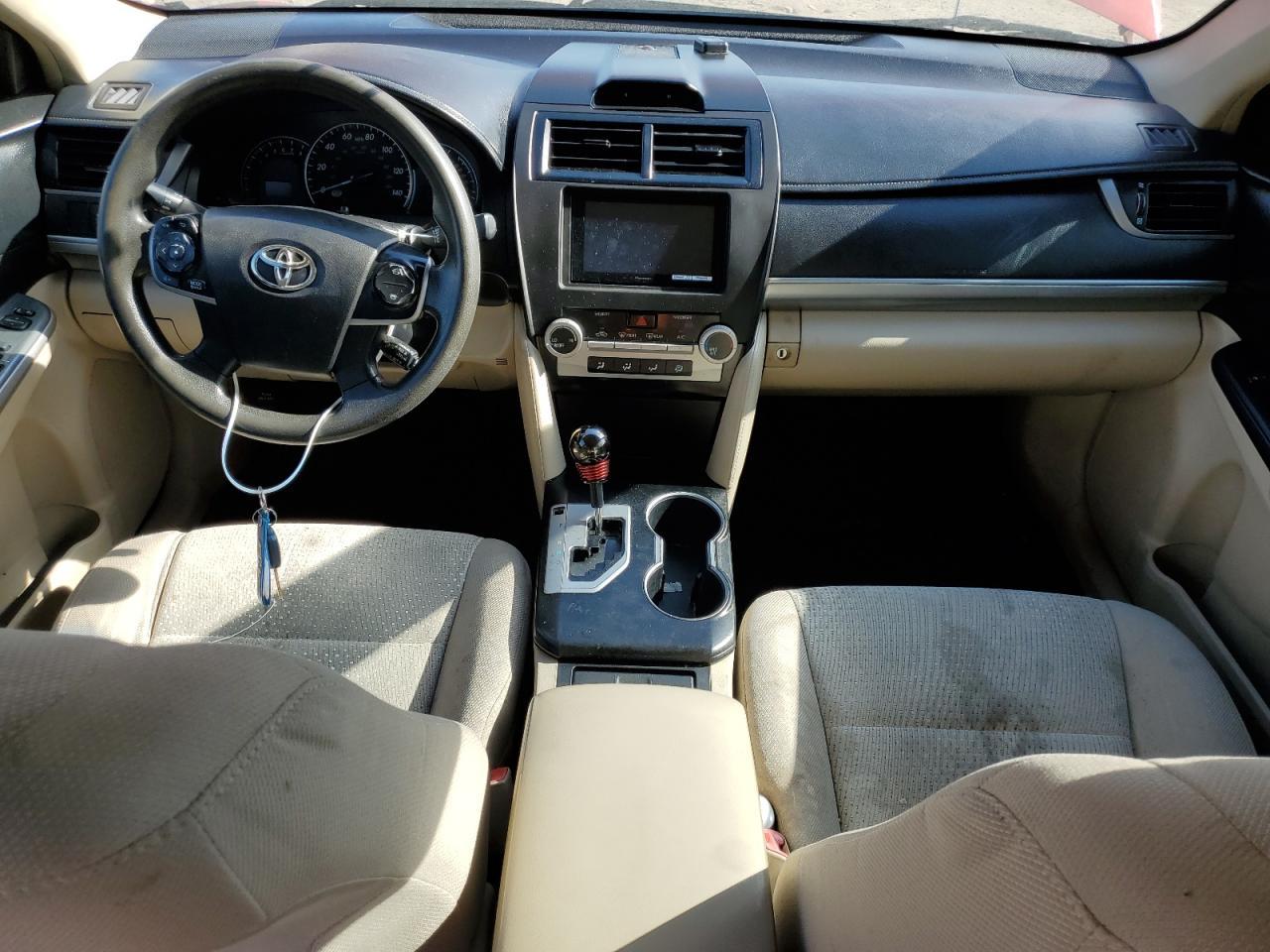 2014 TOYOTA CAMRY