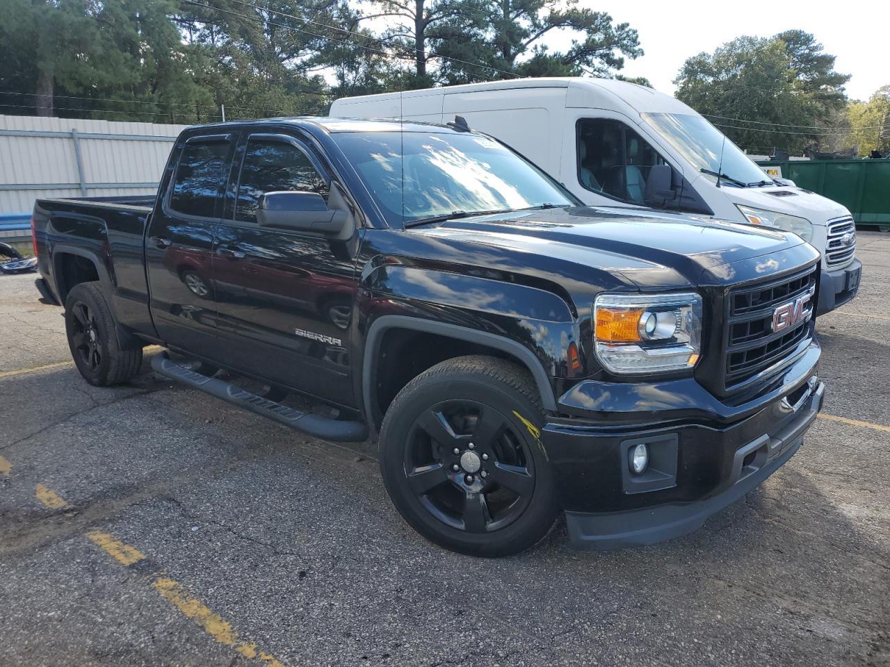 2015 GMC Sierra