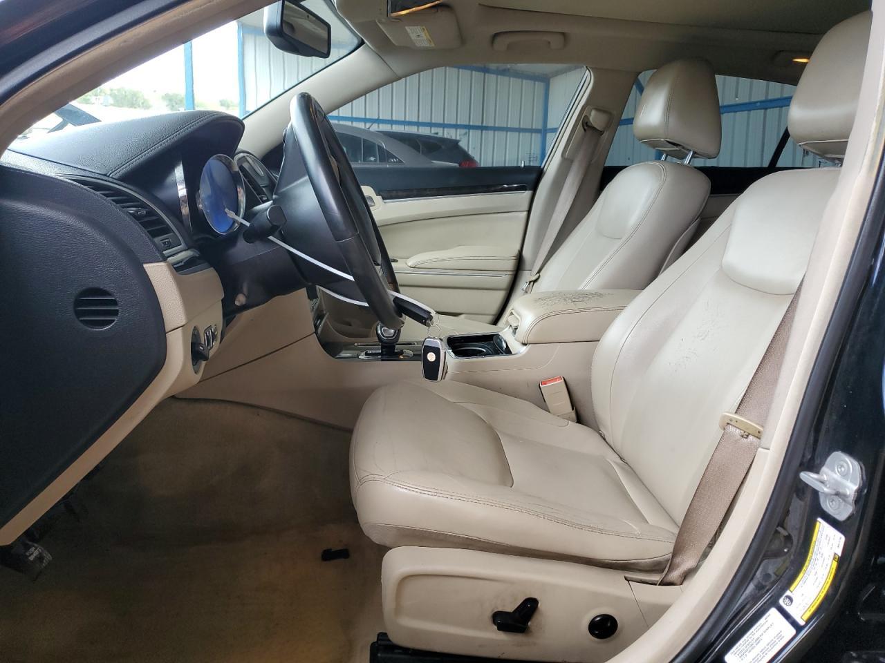 2013 CHRYSLER 300