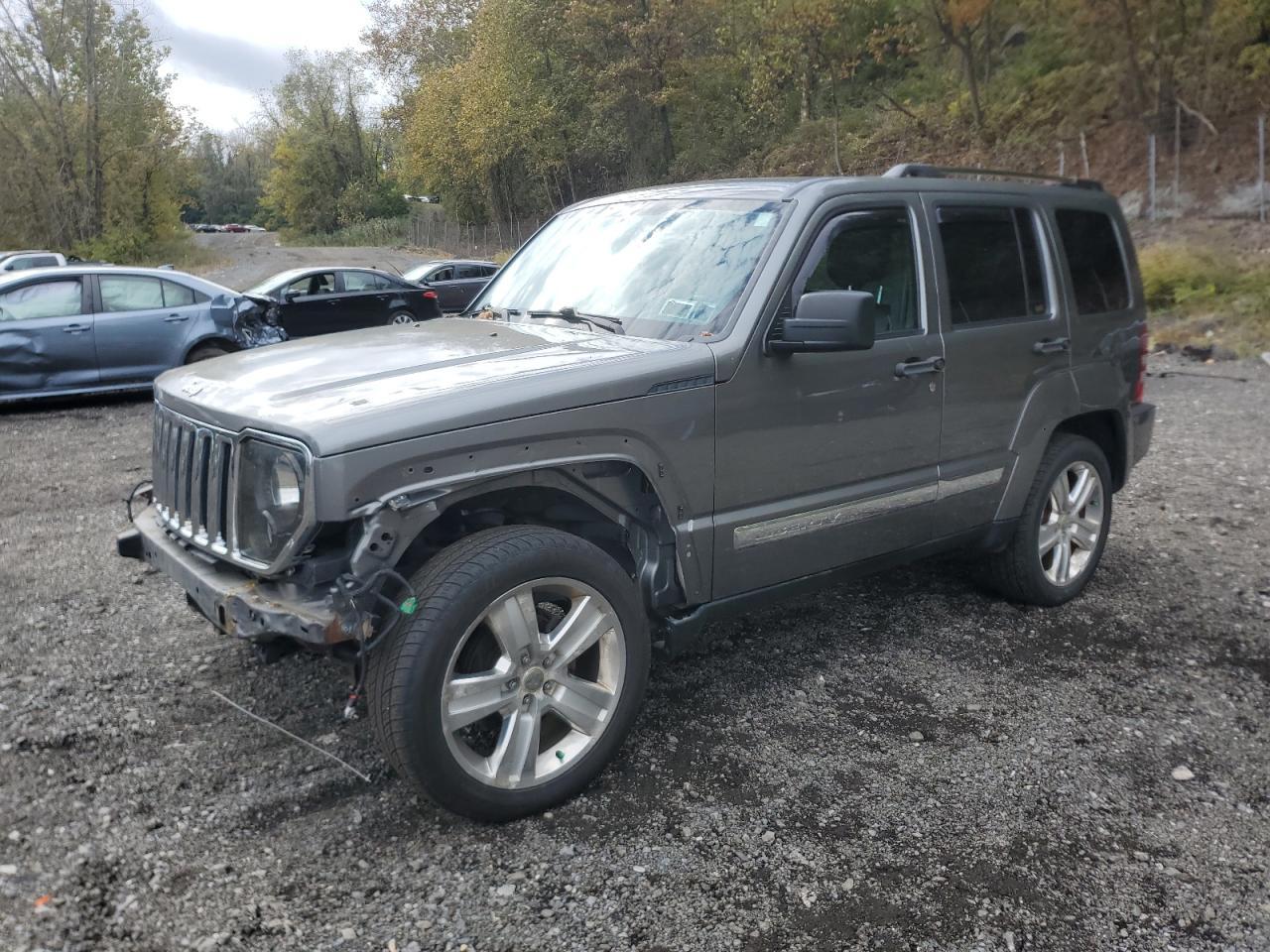 2012 JEEP Liberty