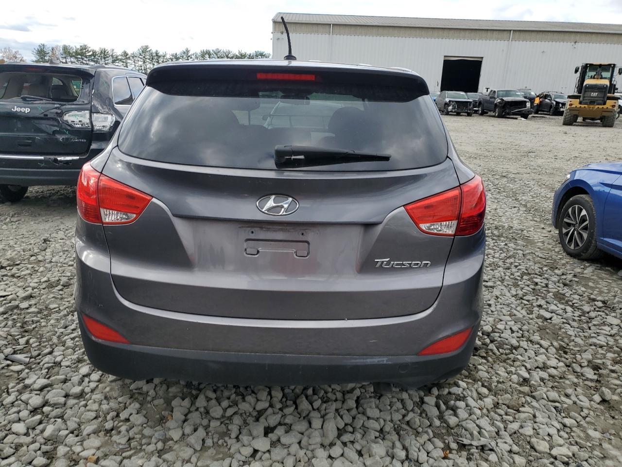 2015 HYUNDAI TUCSON
