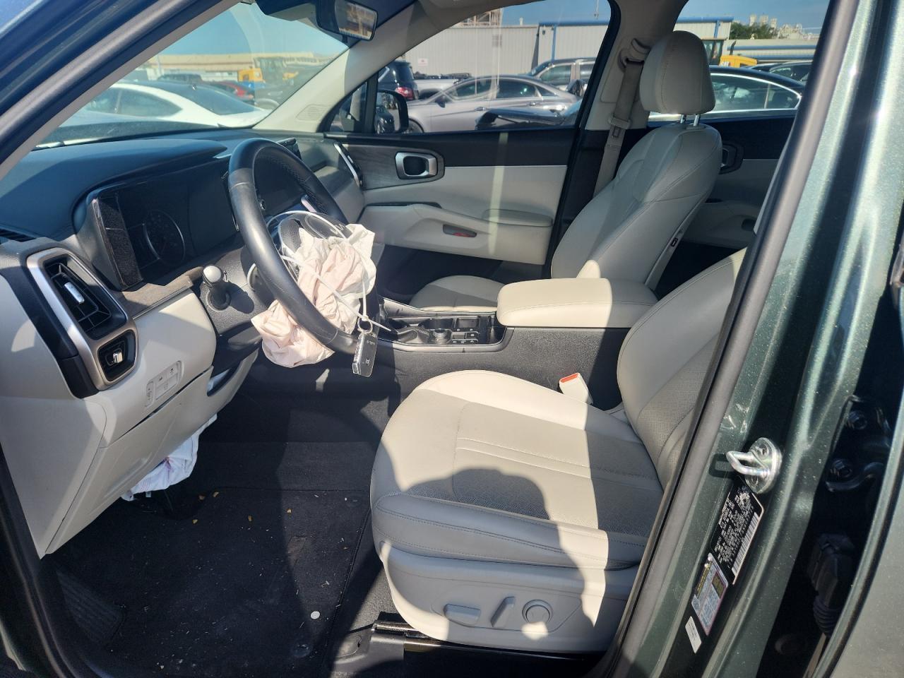 2022 KIA SORENTO