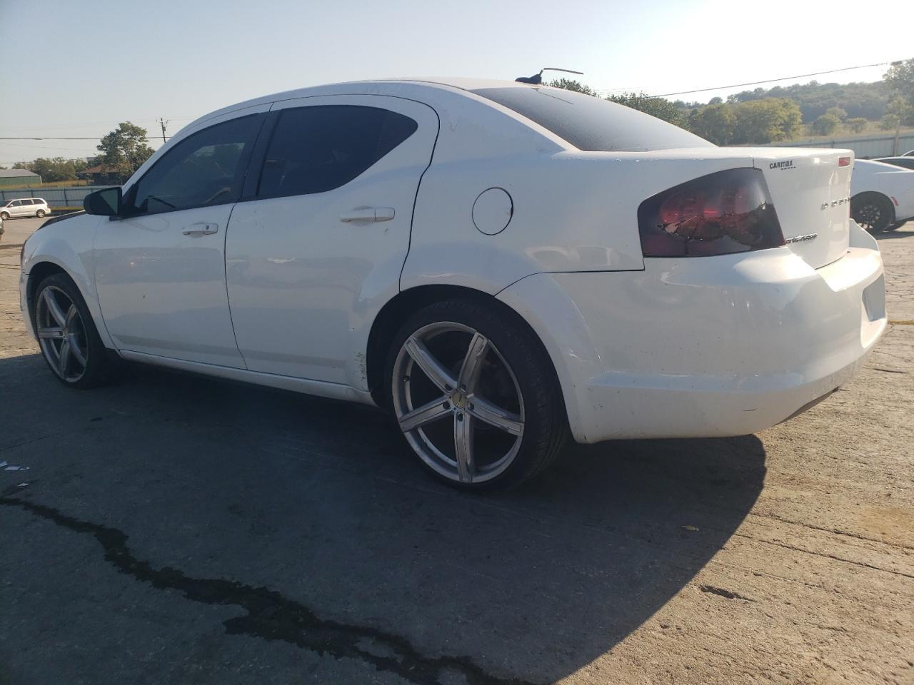 2011 DODGE Avenger
