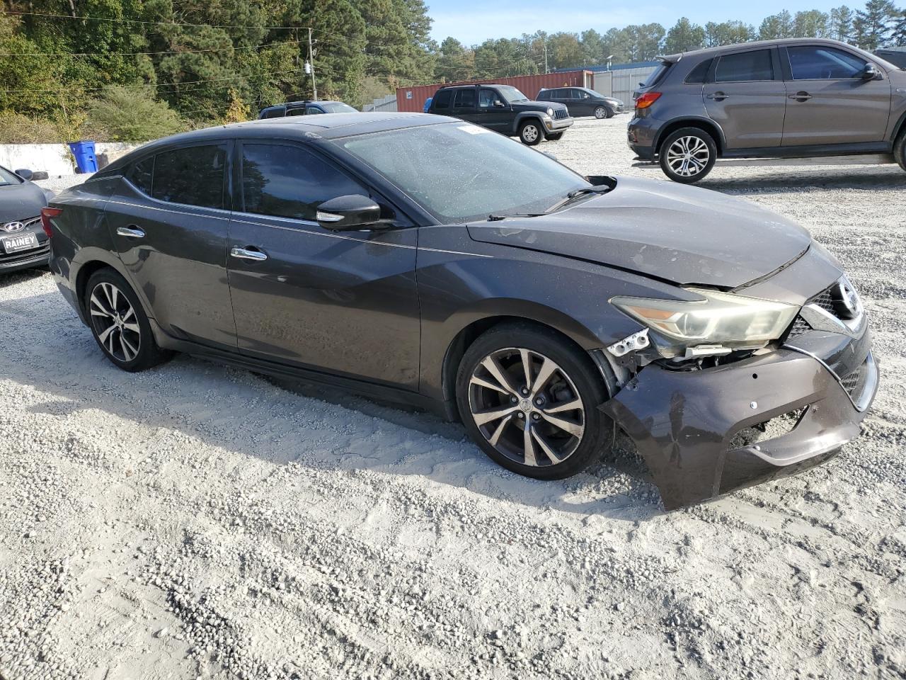 2016 NISSAN Maxima