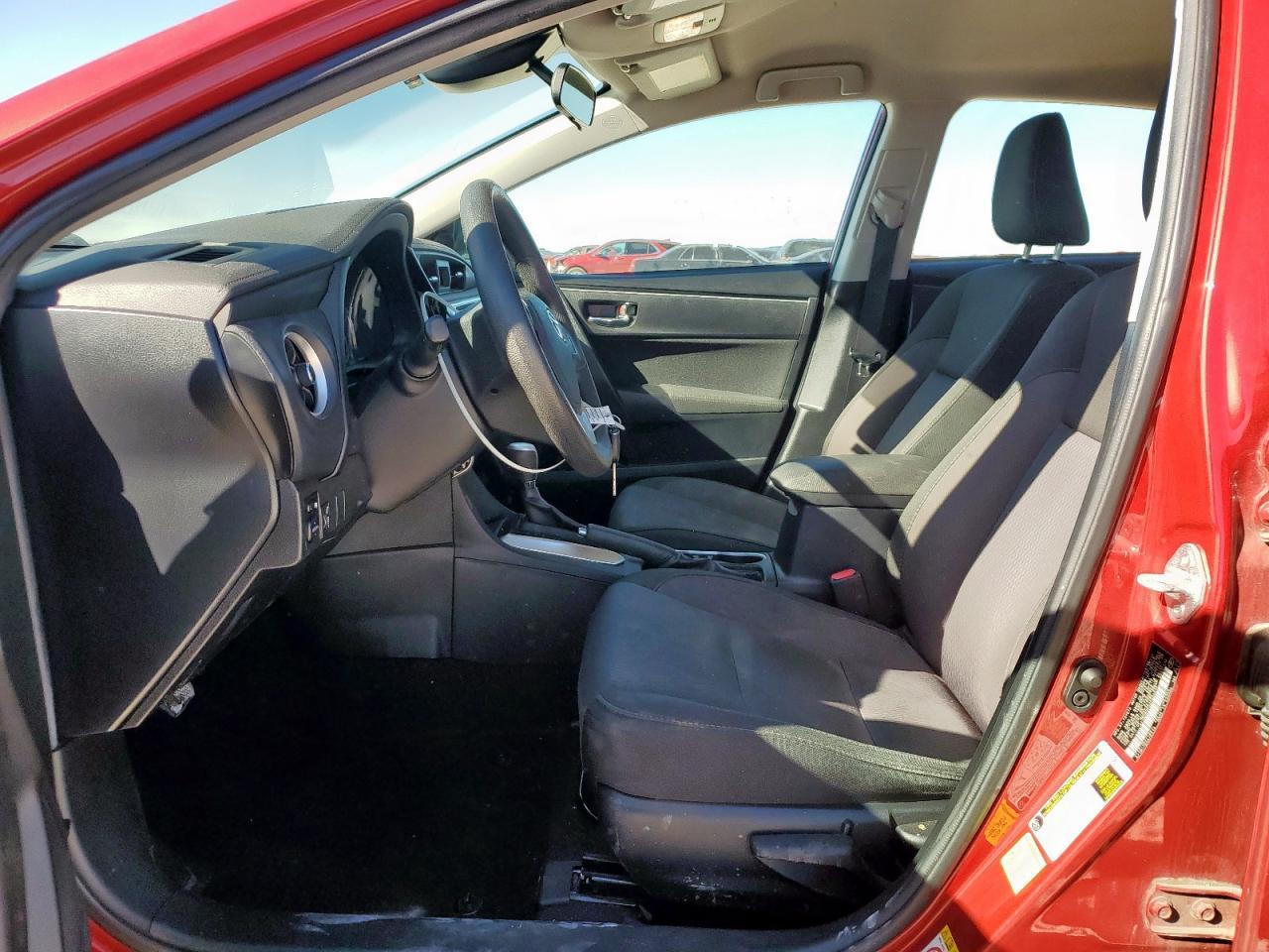 2017 TOYOTA COROLLA