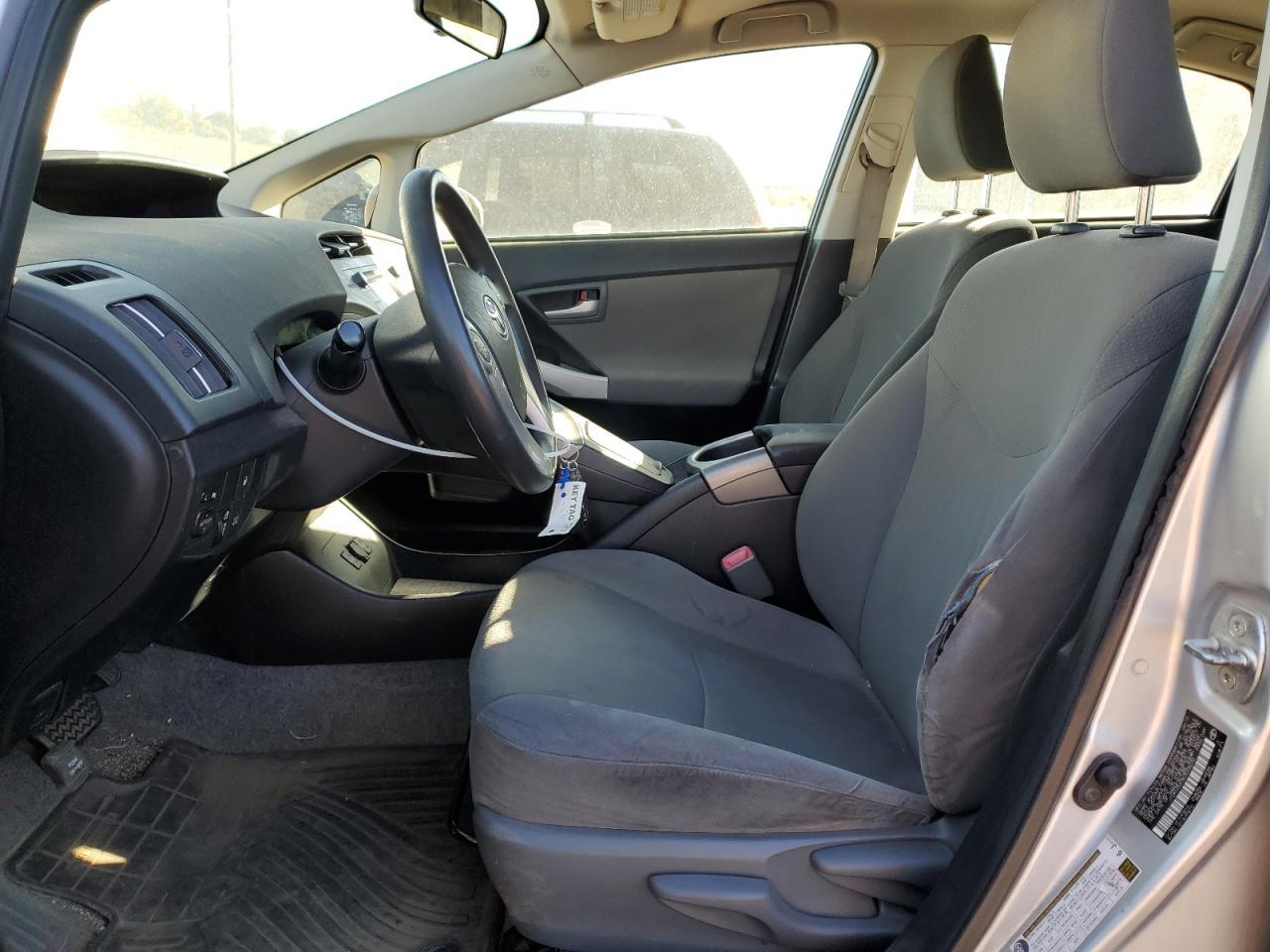 2012 TOYOTA Prius Plug-In