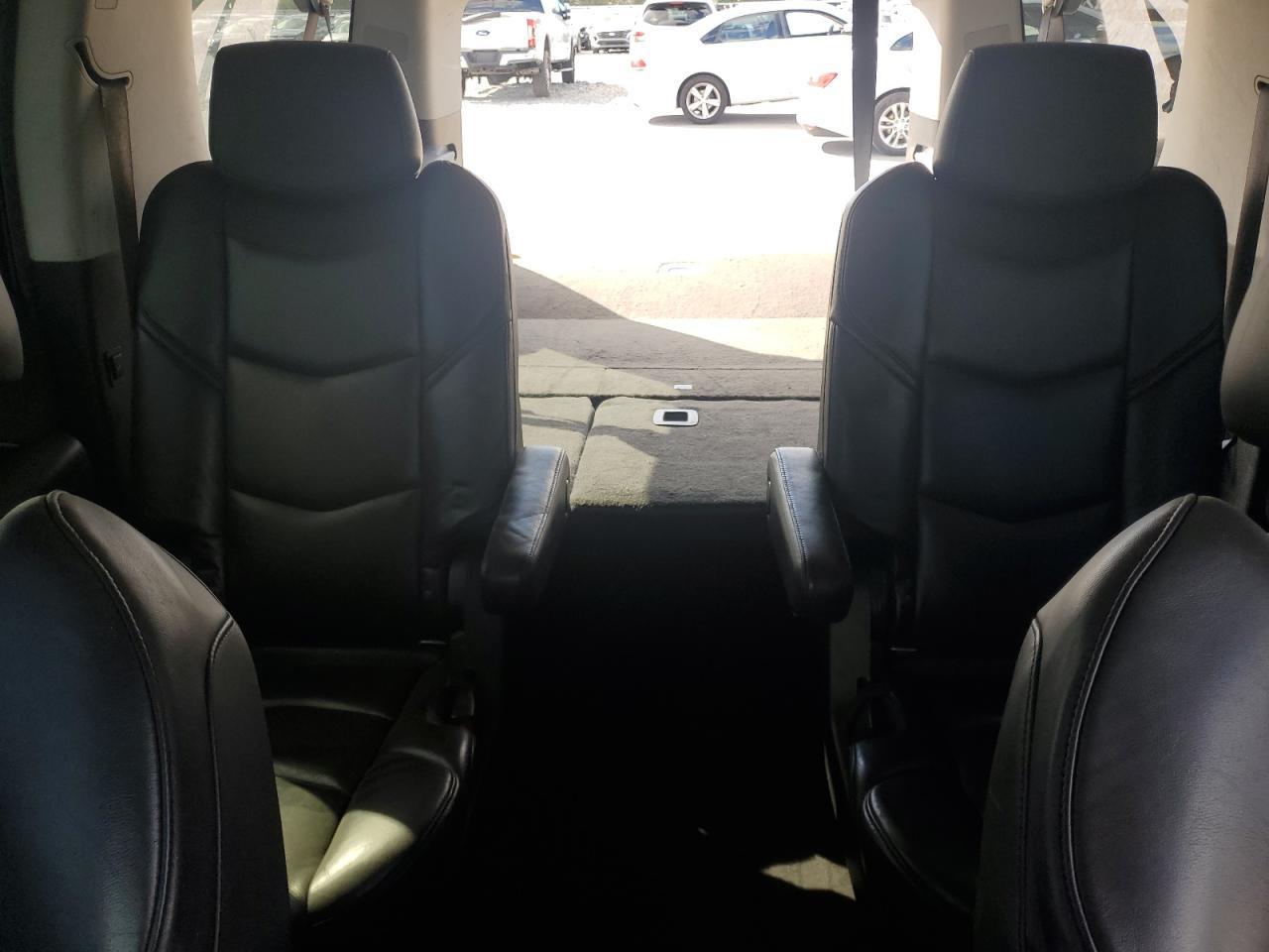 2019 CADILLAC Escalade ESV