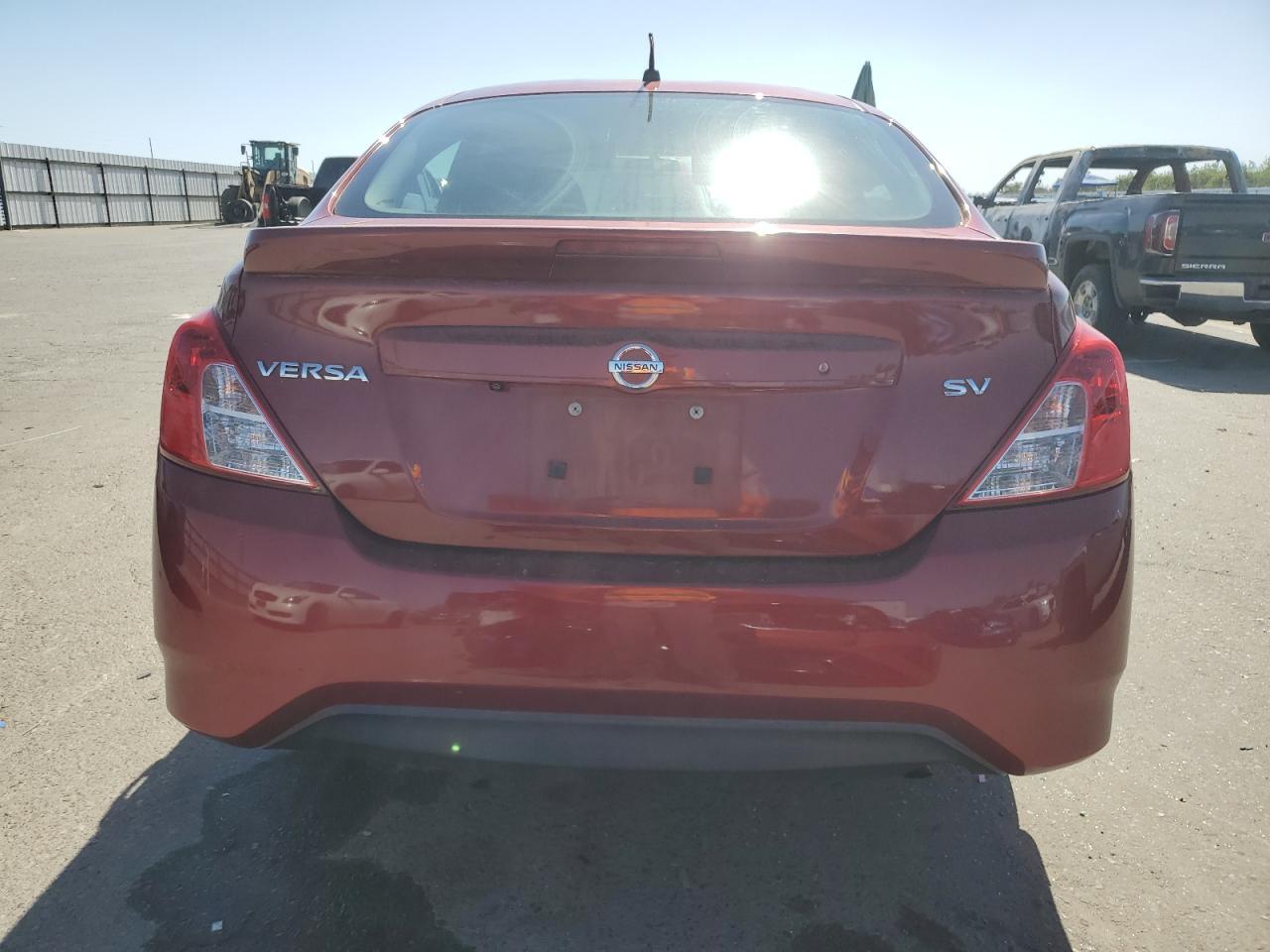 2019 NISSAN VERSA
