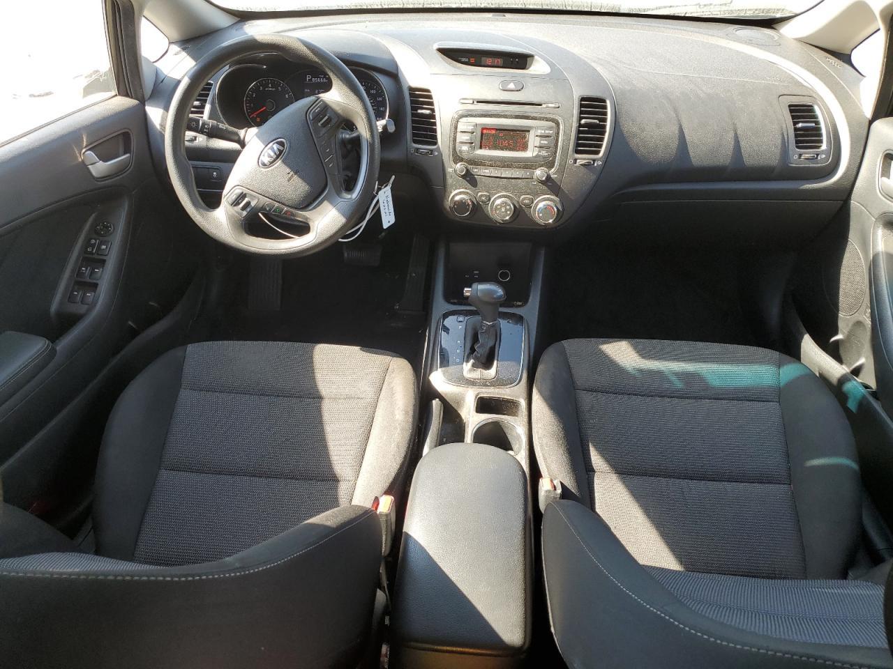 2017 KIA FORTE