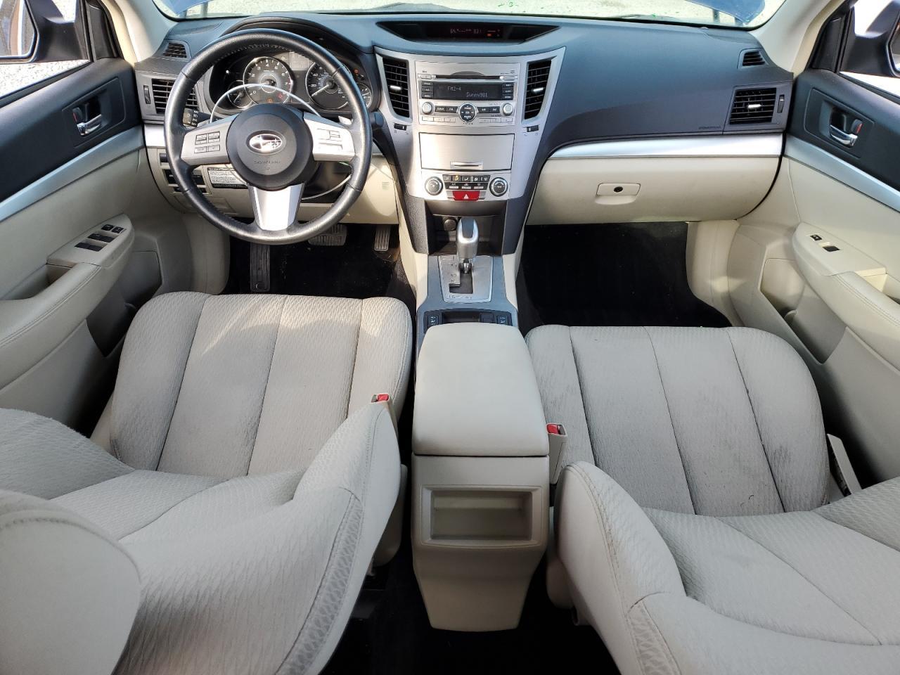 2010 SUBARU Legacy