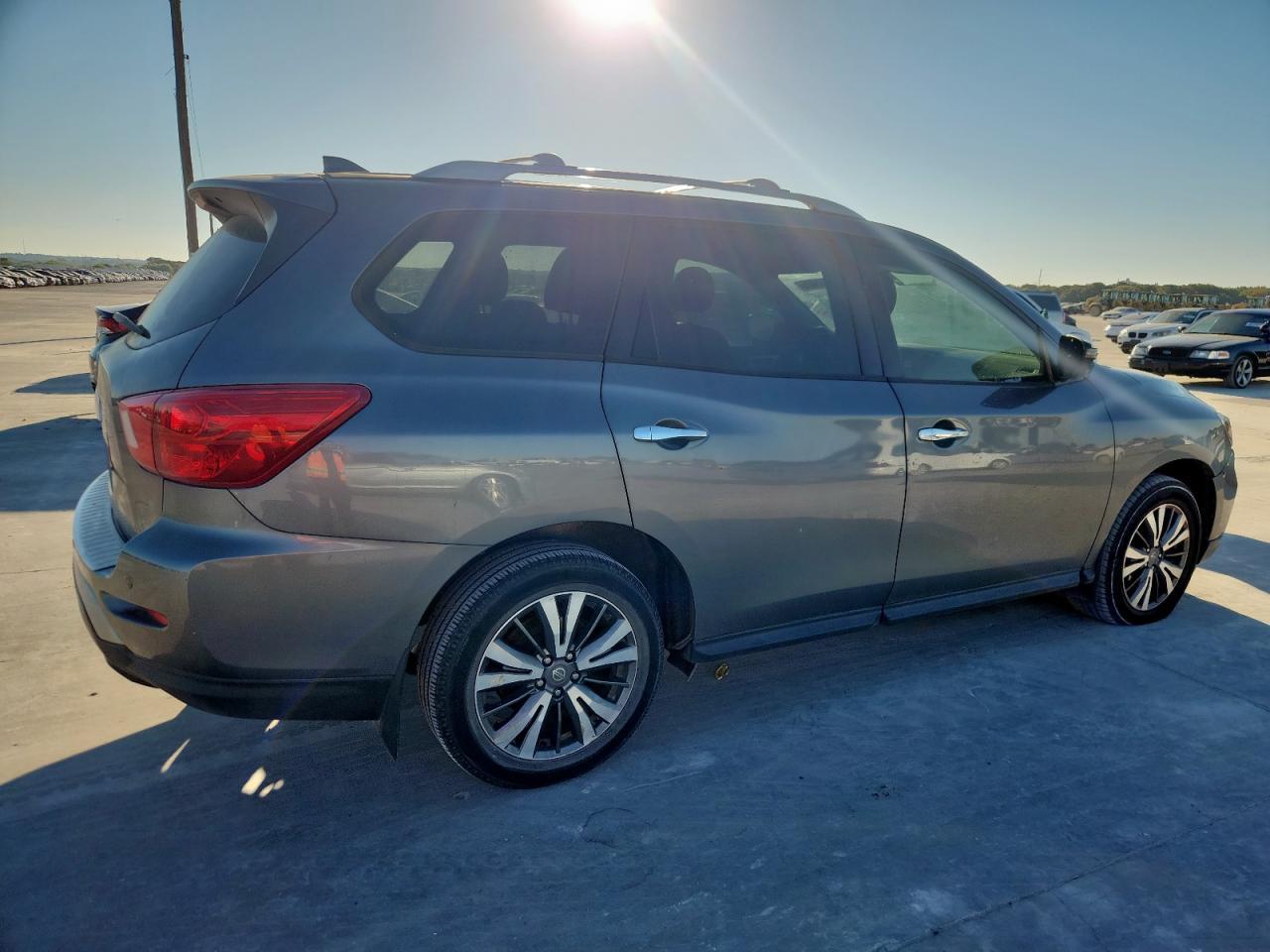 2020 NISSAN PATHFINDER