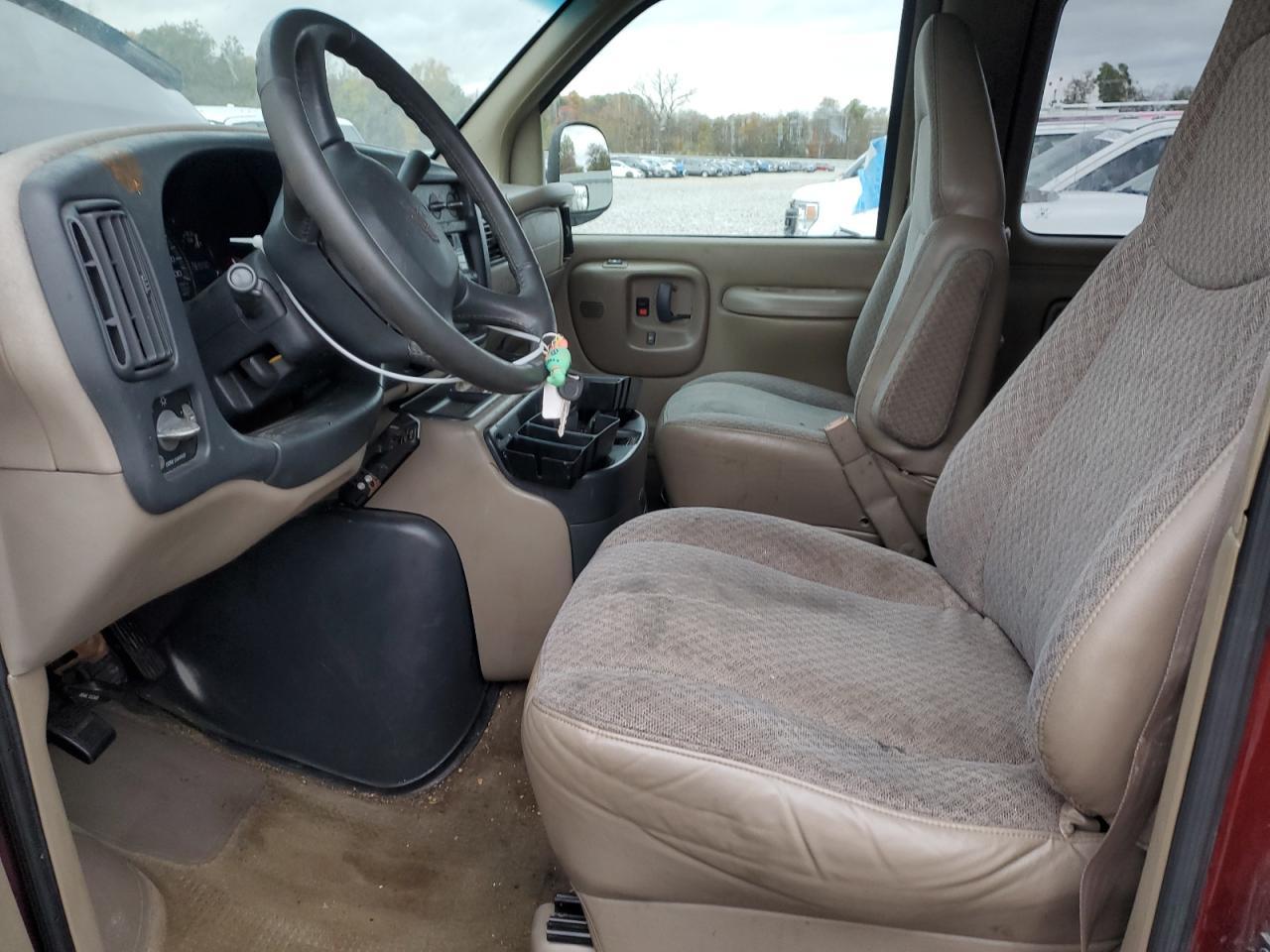 2000 CHEVROLET Express 3500