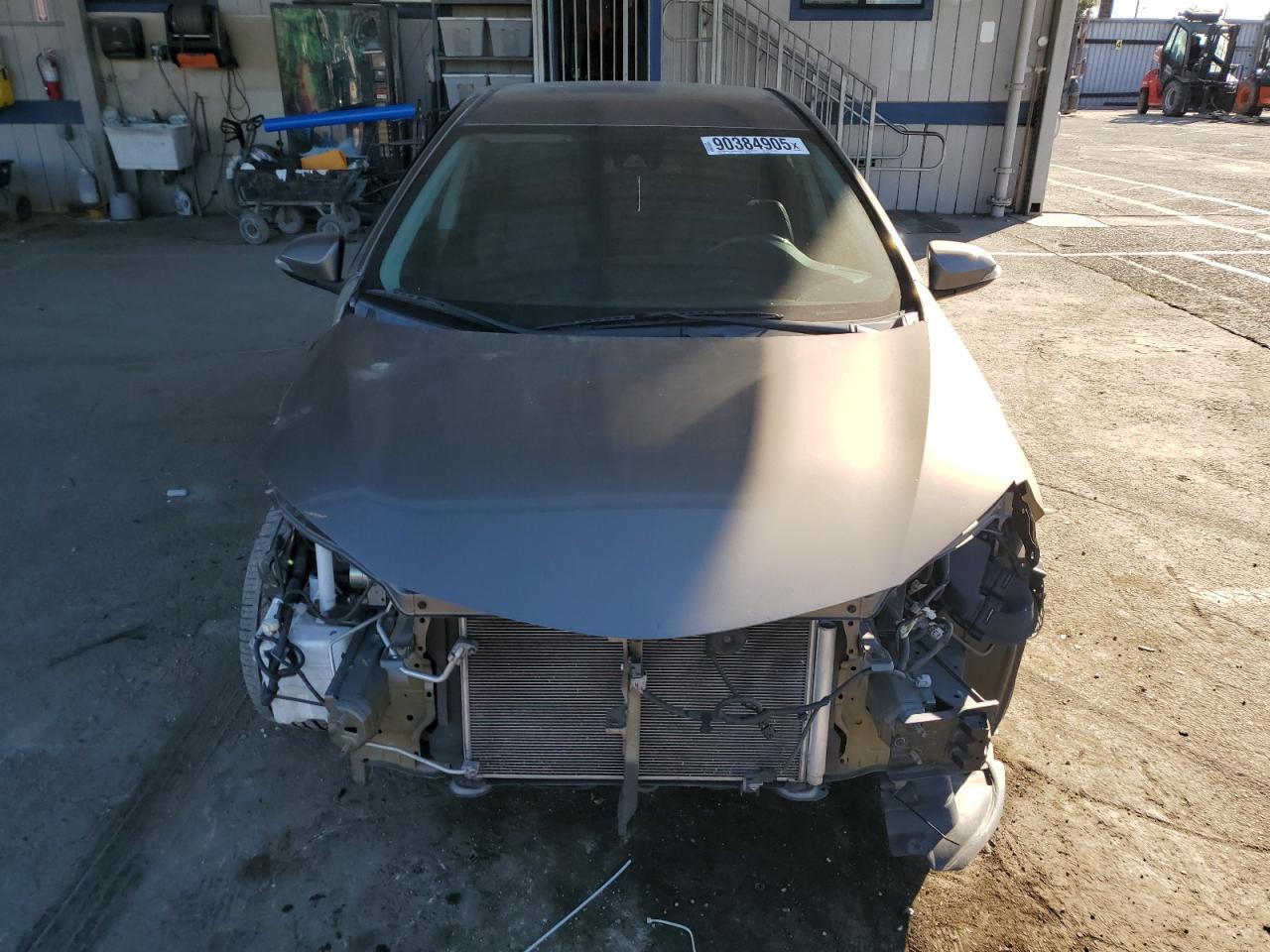 2017 TOYOTA COROLLA
