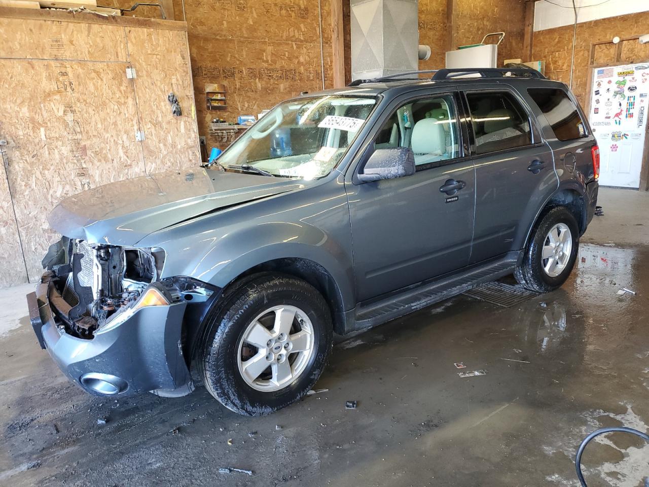 2010 FORD ESCAPE