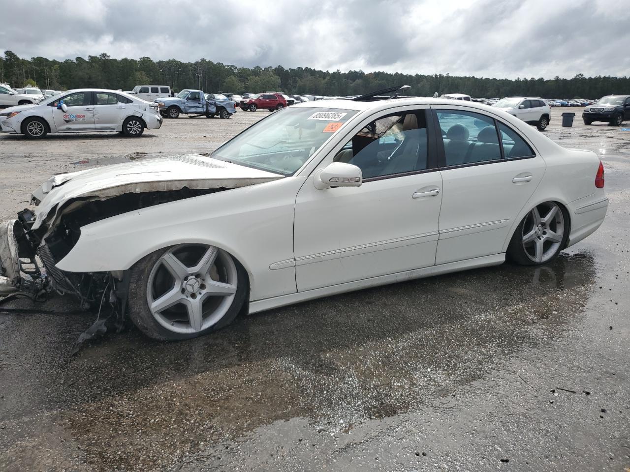 2009 MERCEDES-BENZ E-Class