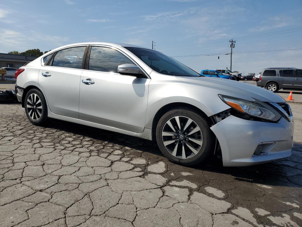 2018 NISSAN ALTIMA