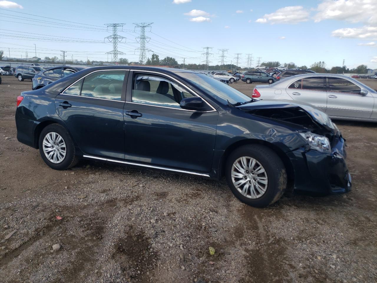 2012 TOYOTA CAMRY
