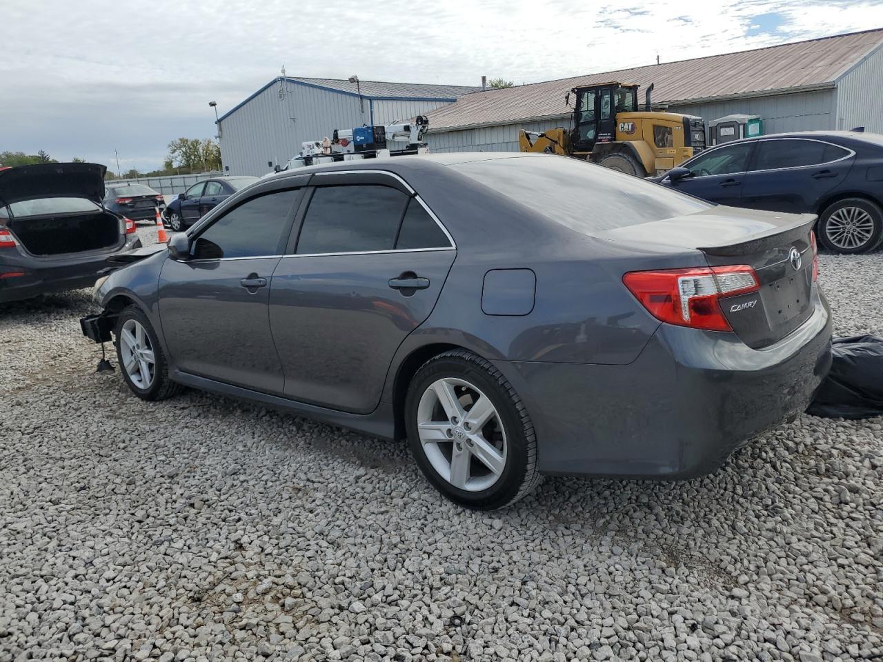 2014 TOYOTA CAMRY