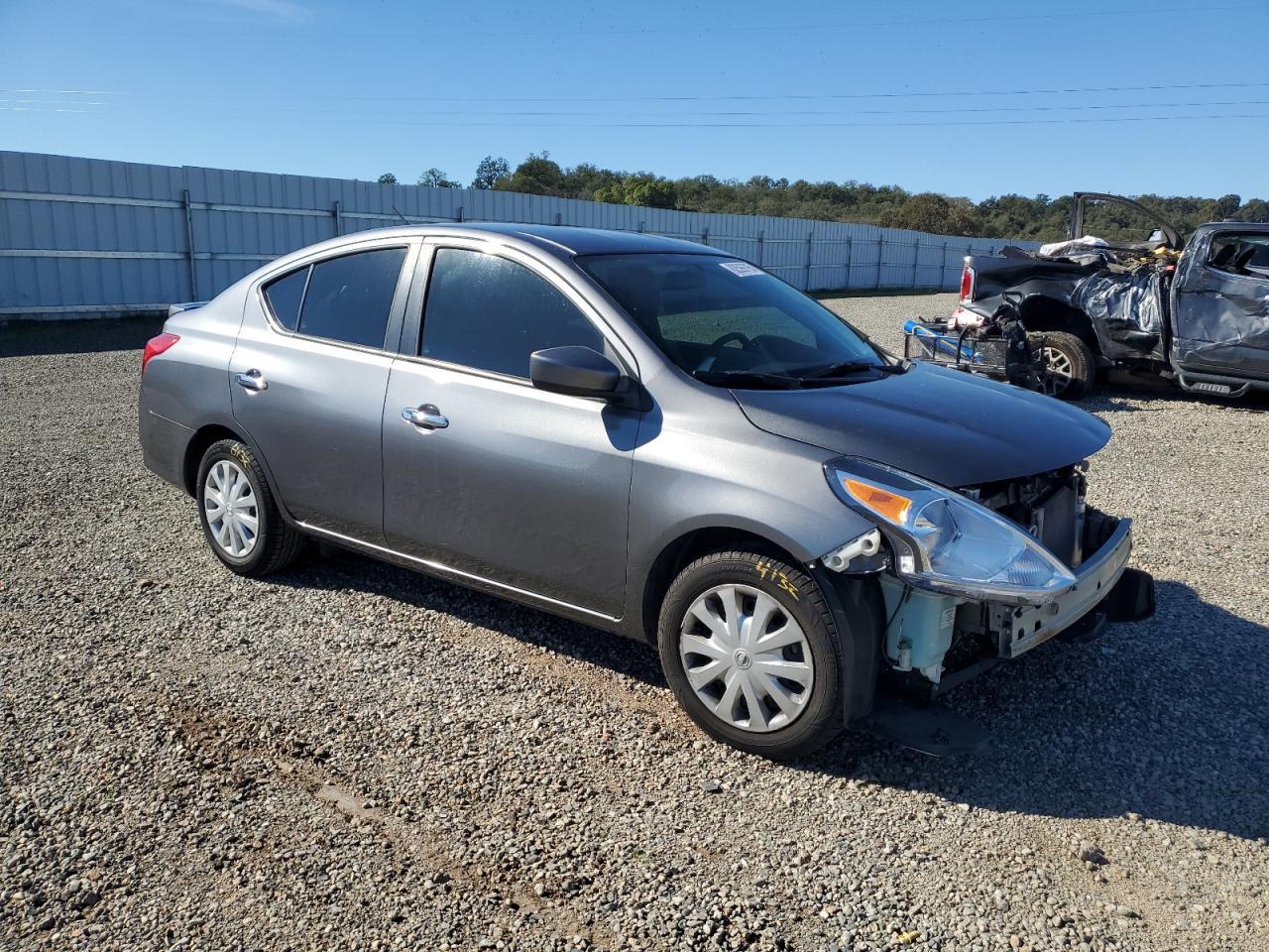 2018 NISSAN VERSA