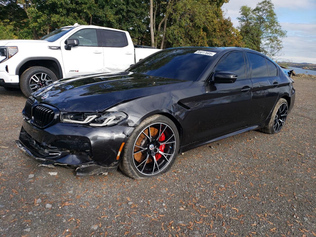 2023 BMW M5