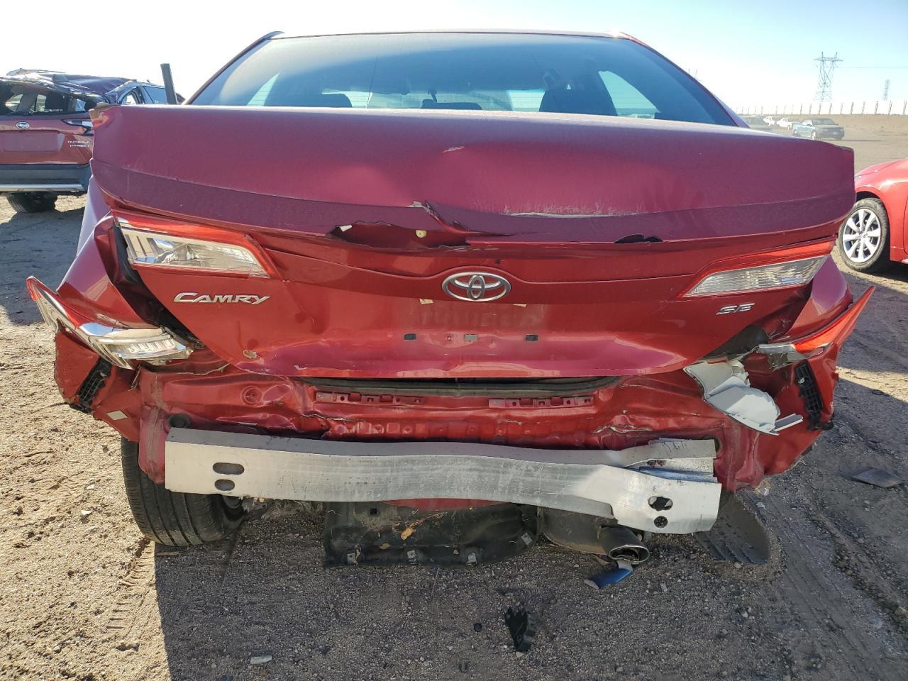 2014 TOYOTA CAMRY