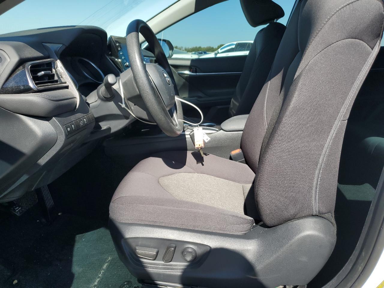 2024 TOYOTA CAMRY