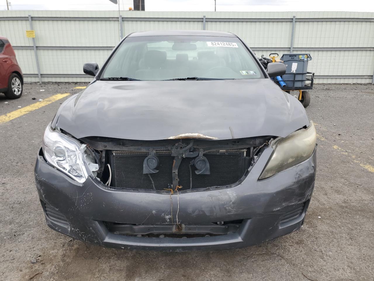 2011 TOYOTA CAMRY