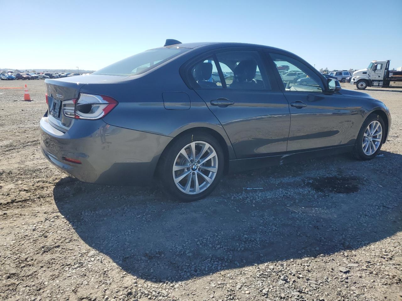 2018 BMW 3 SERIES