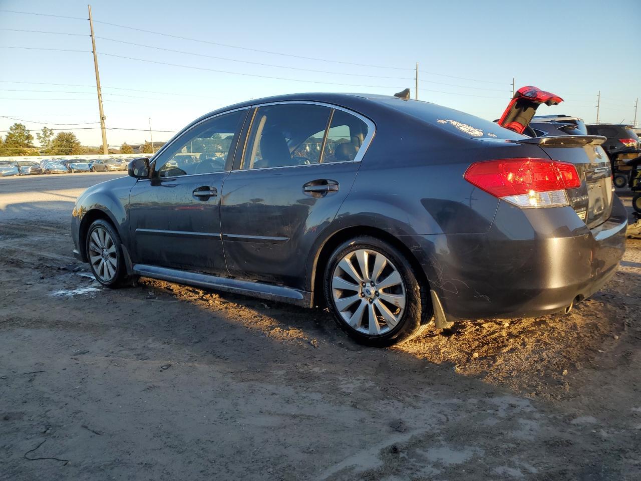 2012 SUBARU Legacy