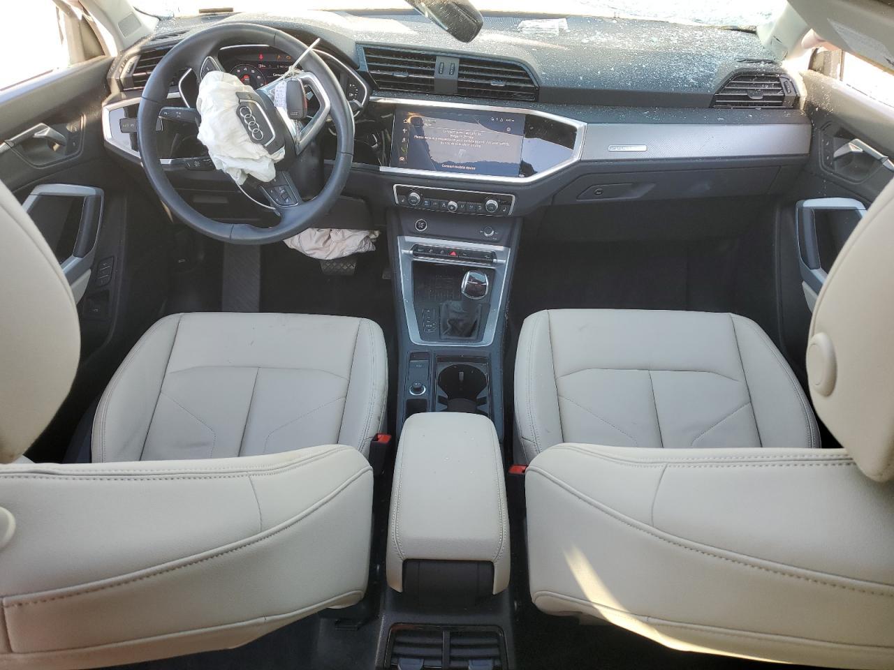 2024 AUDI Q3