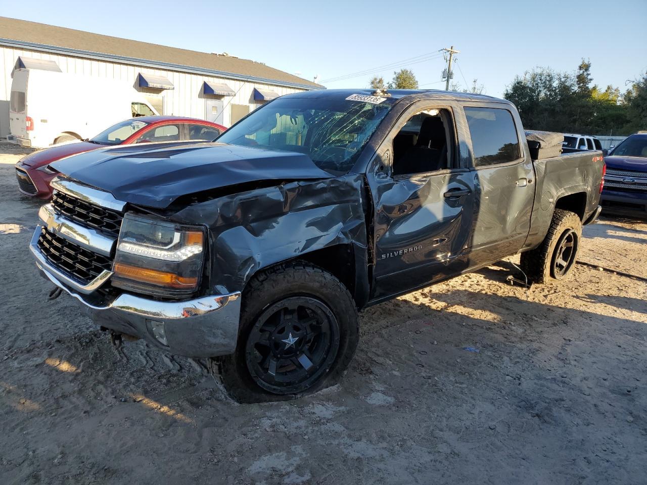 2018 CHEVROLET Silverado