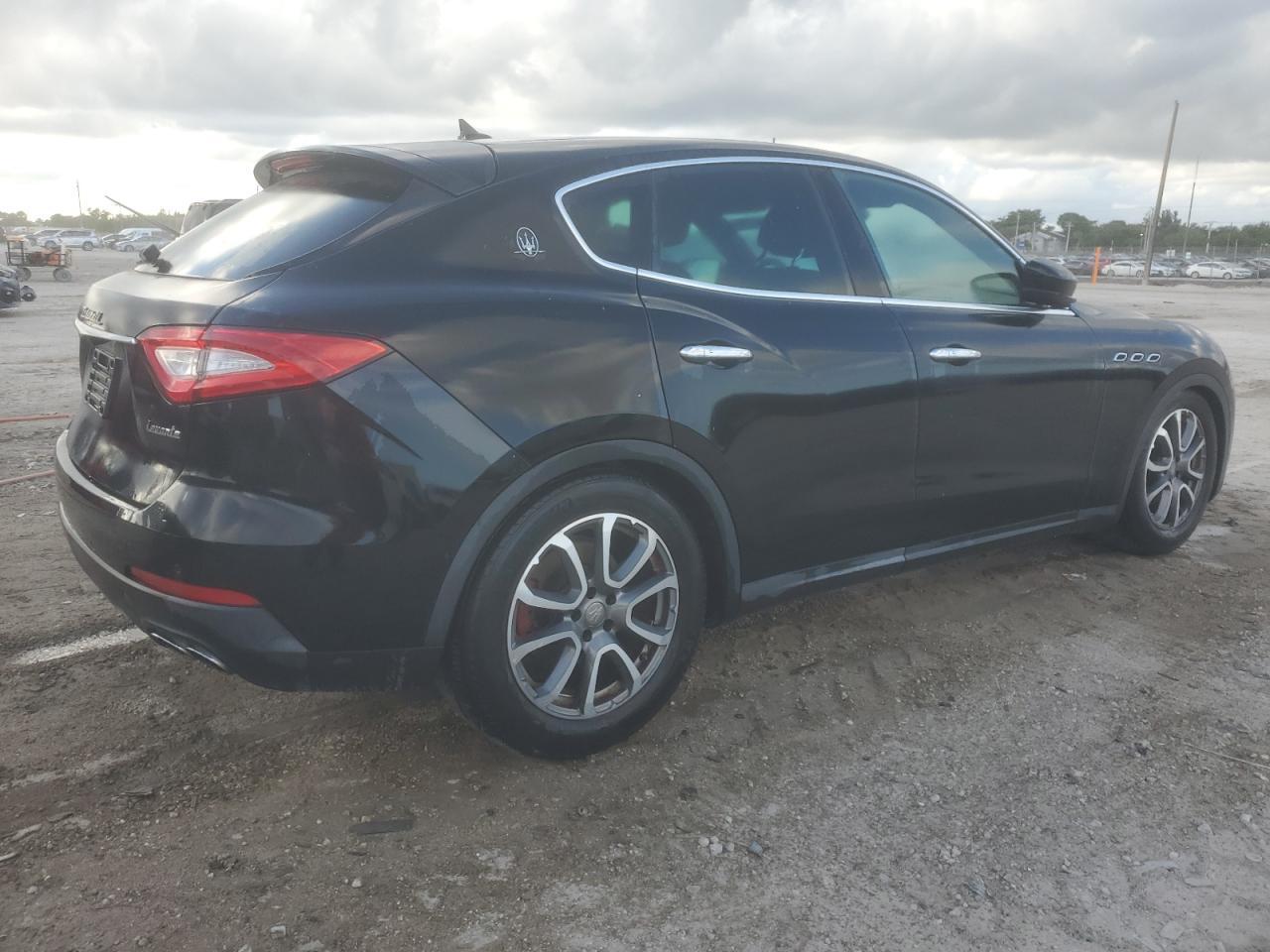 2018 MASERATI Levante