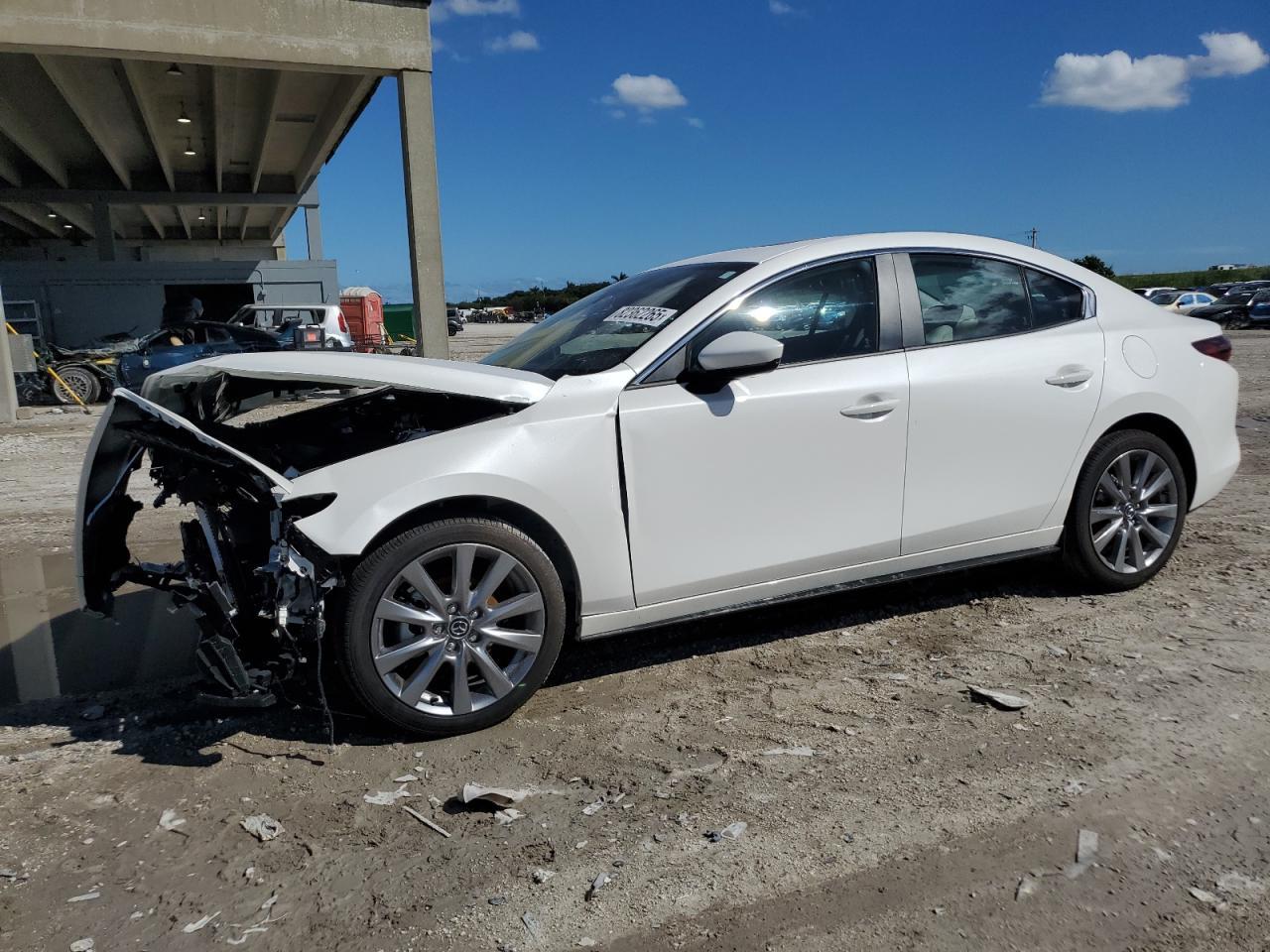 2025 MAZDA 3