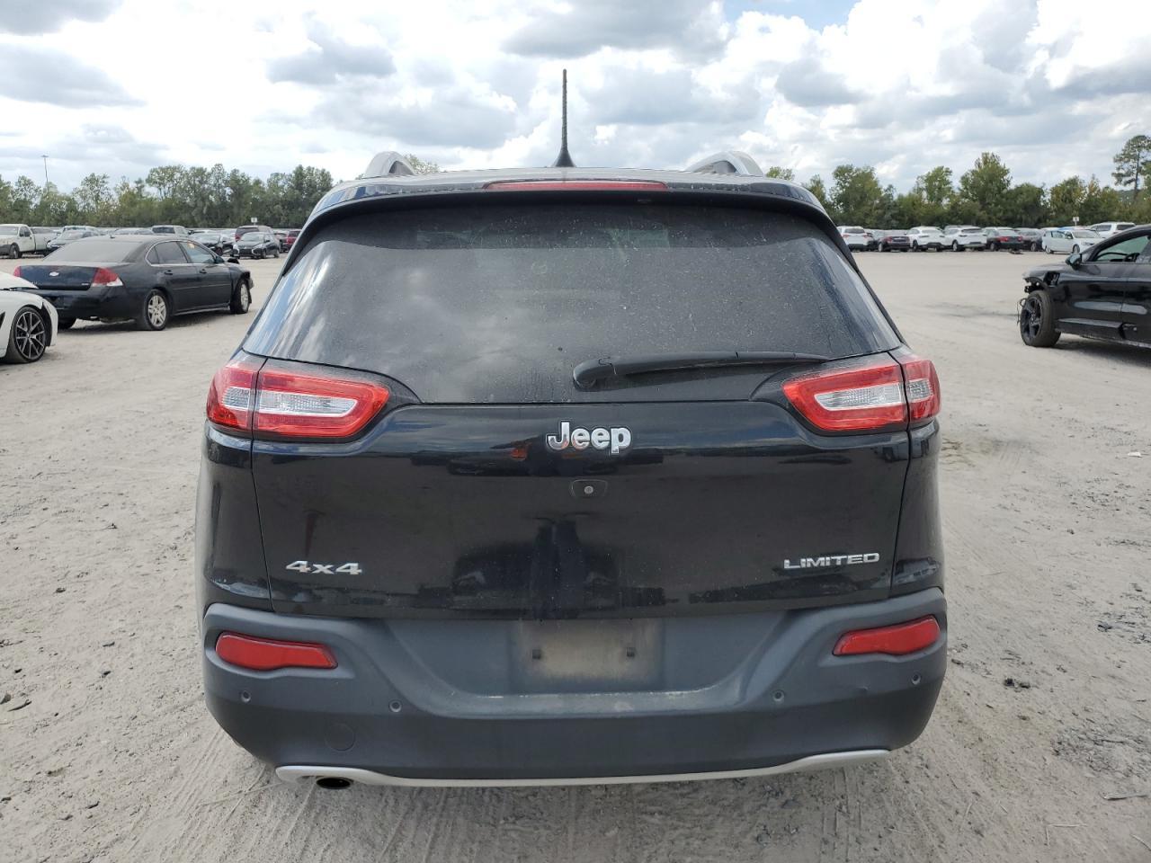 2018 JEEP CHEROKEE