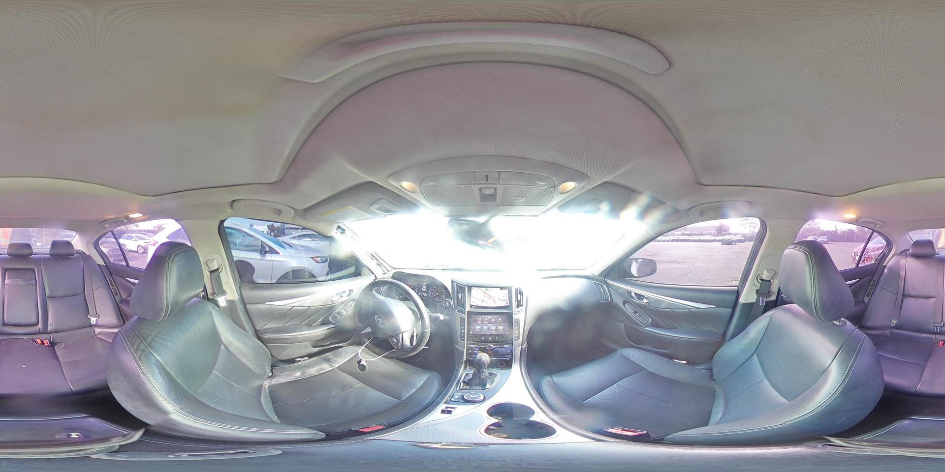 2015 INFINITI Q50