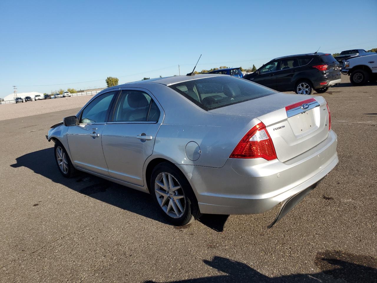 2011 FORD FUSION