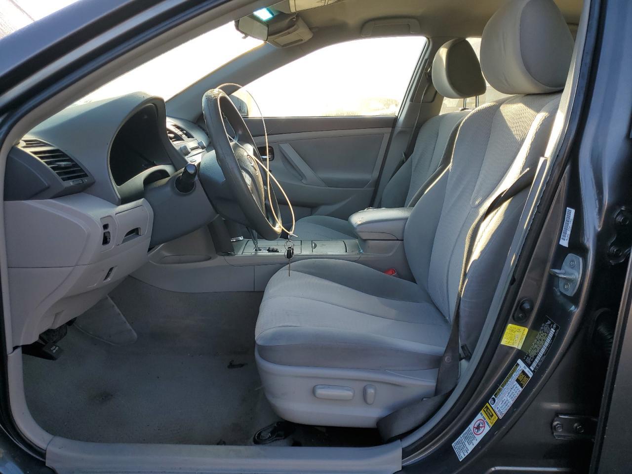 2011 TOYOTA CAMRY