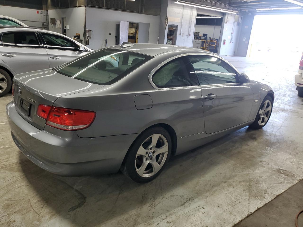 2009 BMW 3 SERIES
