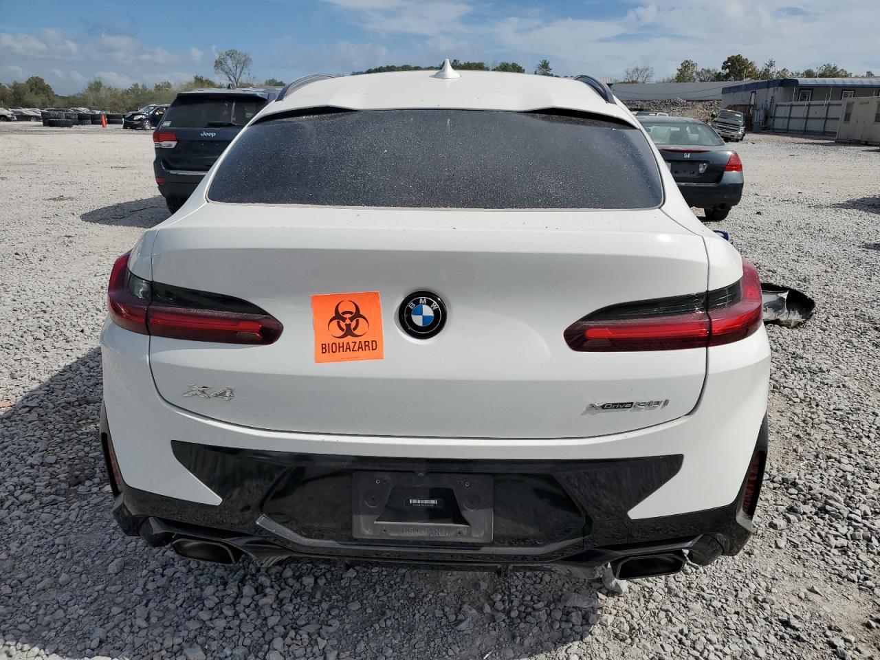 2023 BMW X4